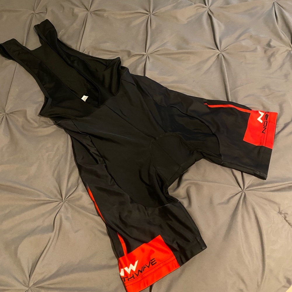 Cycling bib